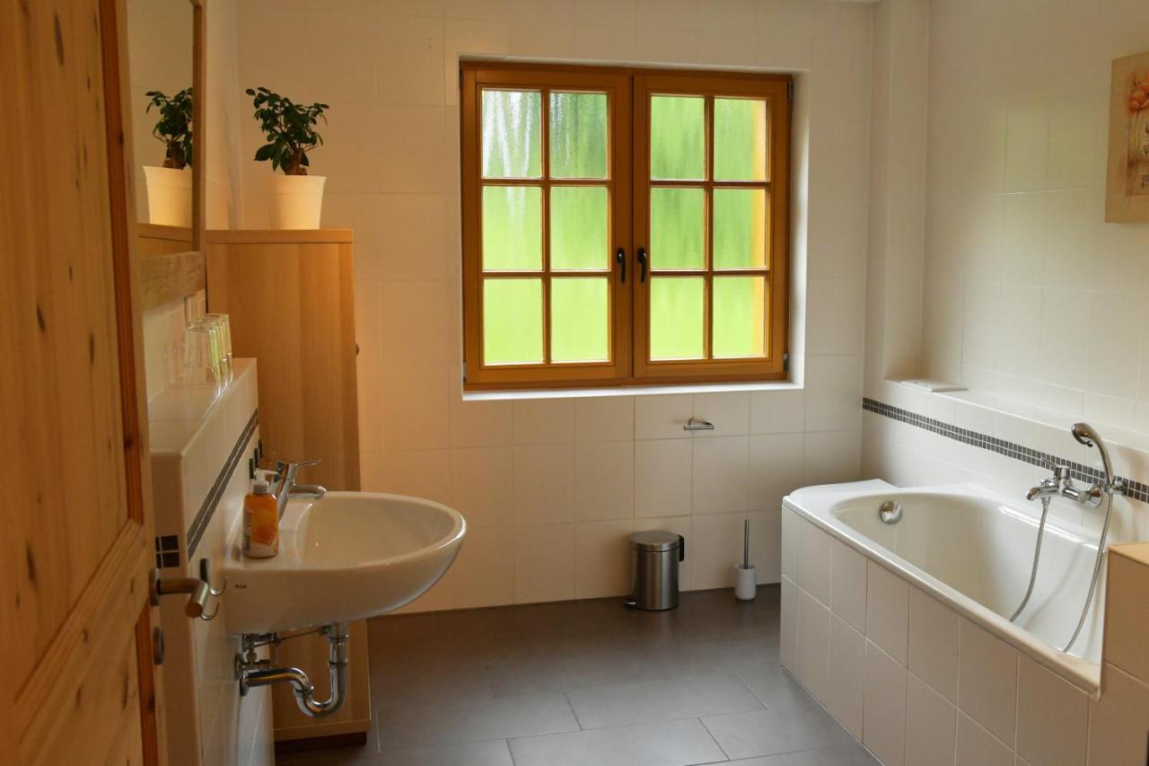 דירות ורמלסקירכן Haus Alpenrose Zum Vic מראה חיצוני תמונה